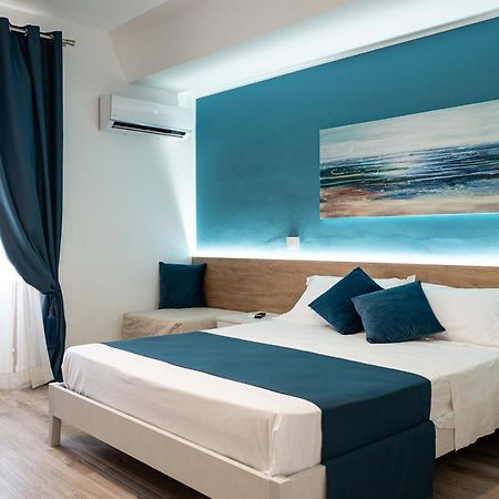 سانتو ستيفانو دي كاماسترا A Due Passi - Guest House المظهر الخارجي الصورة