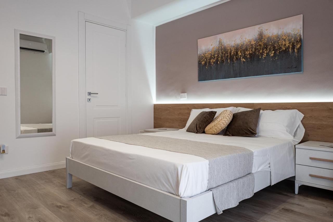 سانتو ستيفانو دي كاماسترا A Due Passi - Guest House المظهر الخارجي الصورة