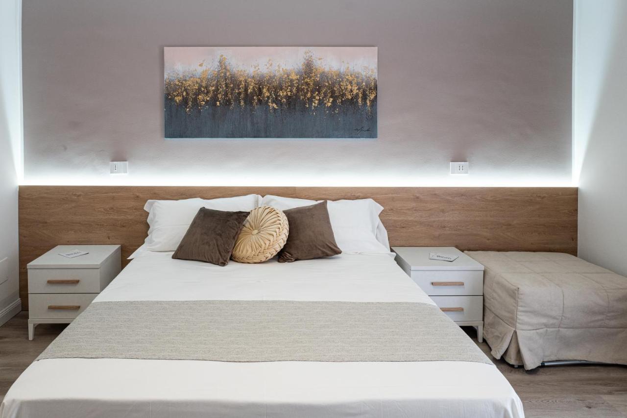 سانتو ستيفانو دي كاماسترا A Due Passi - Guest House المظهر الخارجي الصورة